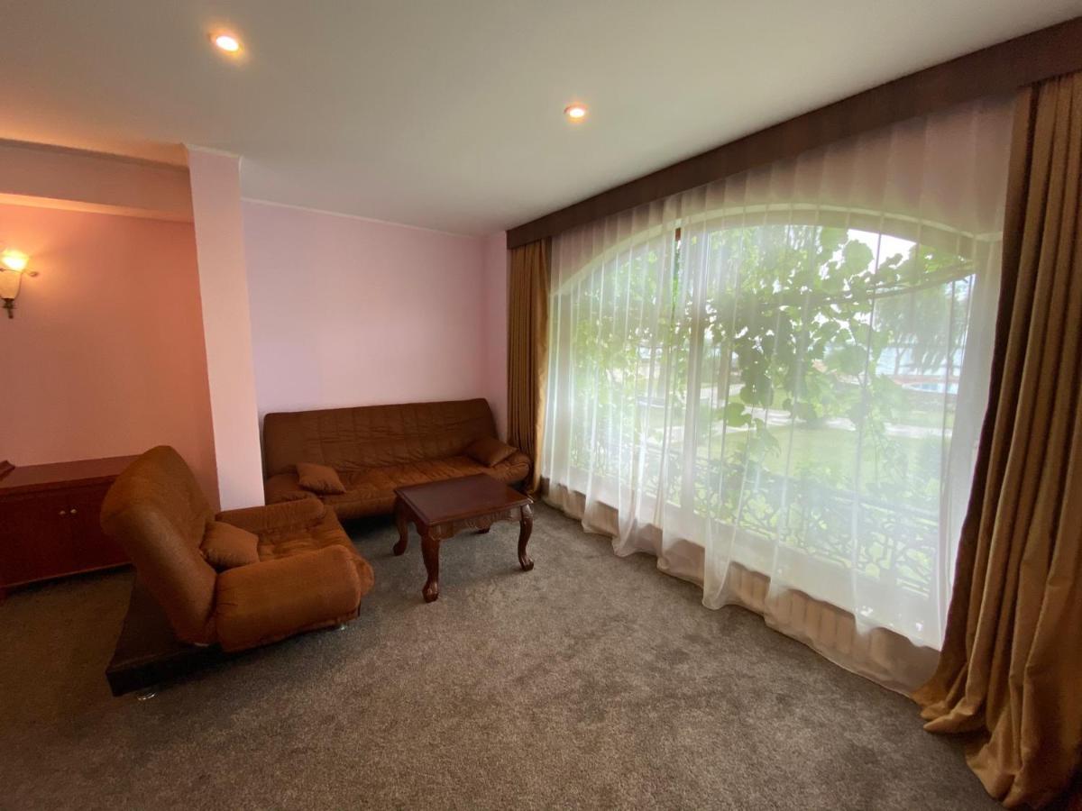 Morelux Boutique Hotel カプチャゲイ エクステリア 写真